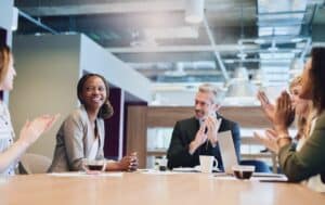 Learn how to apply Simon Sinek's eight-minute rule for enhancing connections, relationships, workforce culture, and customer loyalty.